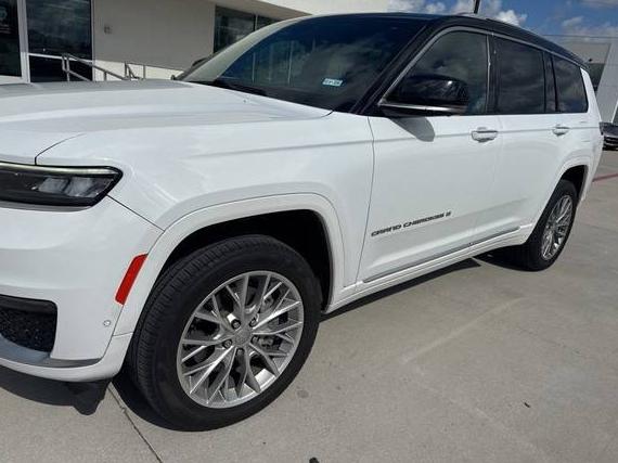JEEP GRAND CHEROKEE 2022 1C4RJKEG5N8515557 image